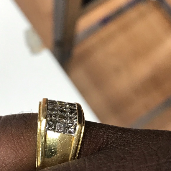 18k solid gold (3row) 3ct diamond ring - Picture 2 of 8